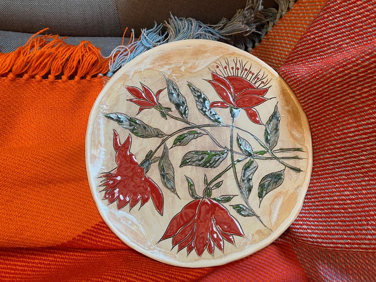 Külli Allikvee keraamiline vaagen - Ceramic platter - Hero image