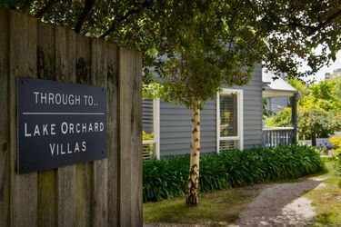 Weekend for Two at Lake Orchard Villas in Daylesford - Hero Image
