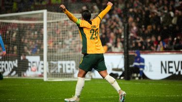 Custom Signed and Framed Sam Kerr Jersey - Hero Image