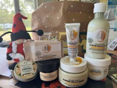 Body Shop Gift Bag Donated by Jayne Thomson - Hero Image