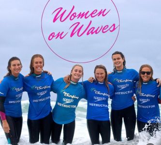 Let’s Go Surfing 6 Week Women of Waves Course Byron Bay - Hero Image
