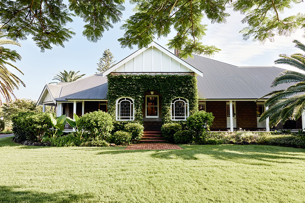 Luxury Byron Bay Hinterland Accommodation - Image 1