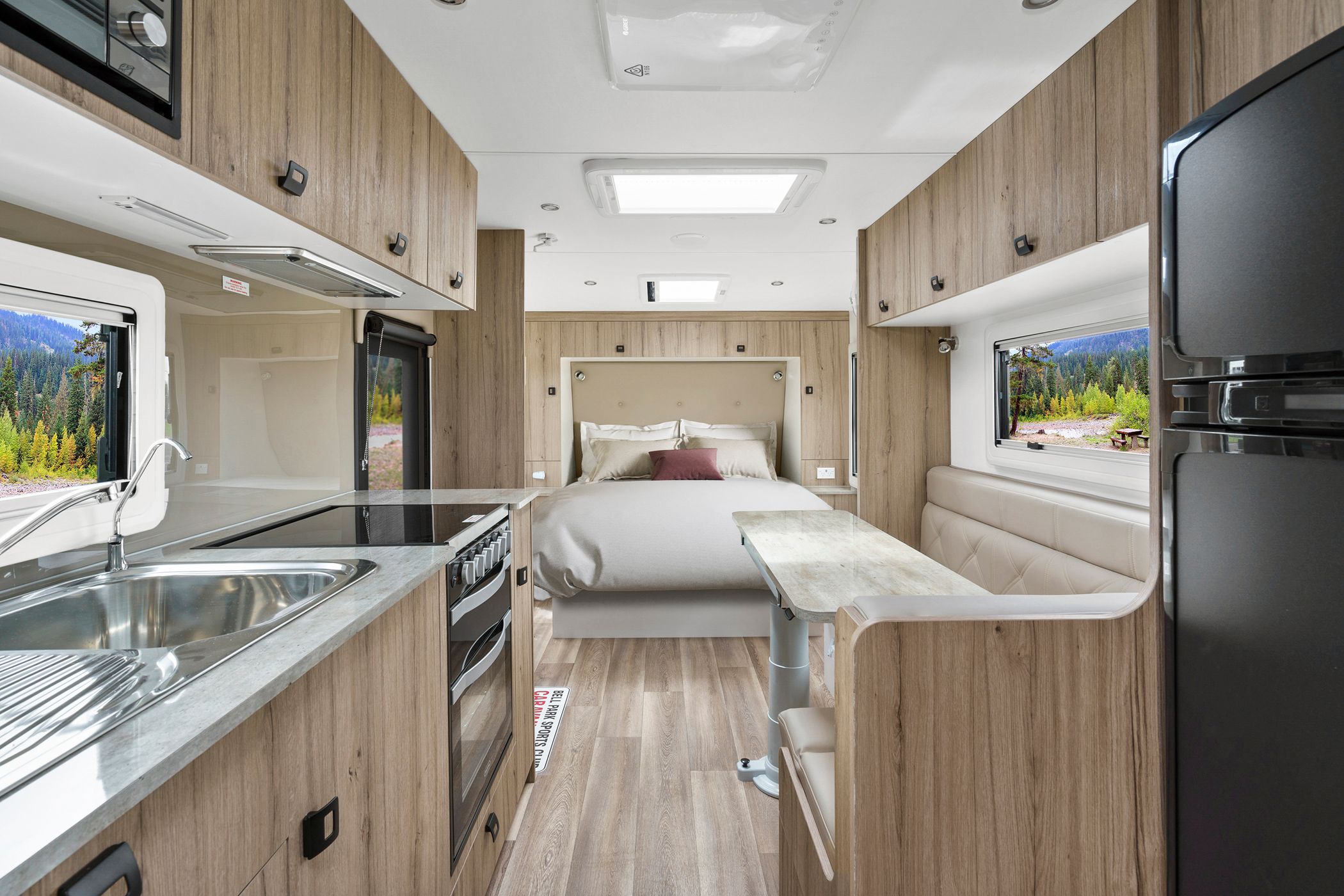 JB DREAMLINE LUXURY FAMILY CARAVAN