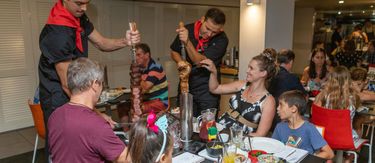 Bushfire Flame Grill / Pacific Hotel Cairns - Hero Image