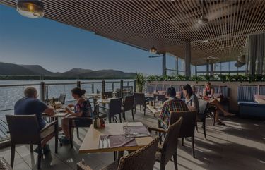 Dundee's Waterfront Dining - Hero Image