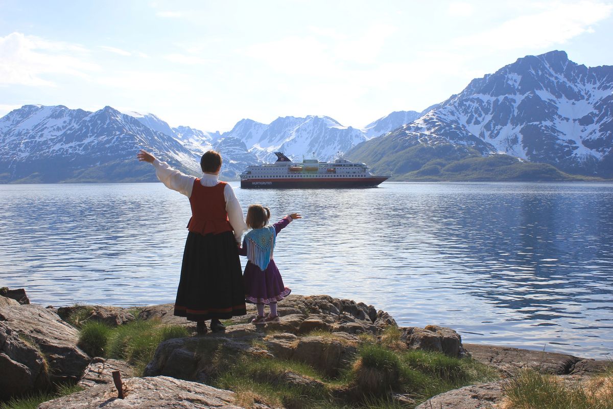 The Coastal Express -Roundtrip. Bergen - Kirkenes - Bergen. - Hero image