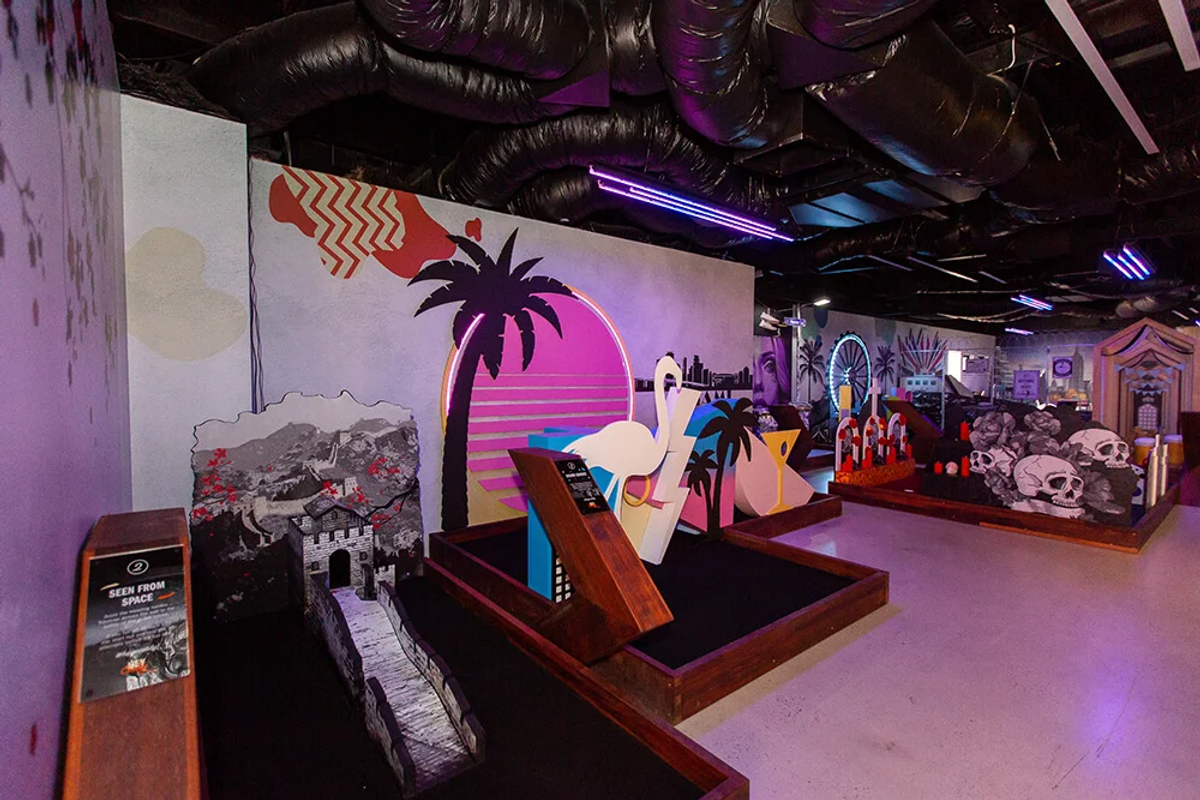 Hey Caddy Mini Golf Experience - Hero image