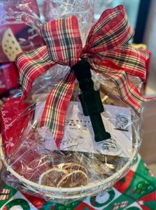 Pavi's Cafe & Deli Christmas Hamper - Hero Image