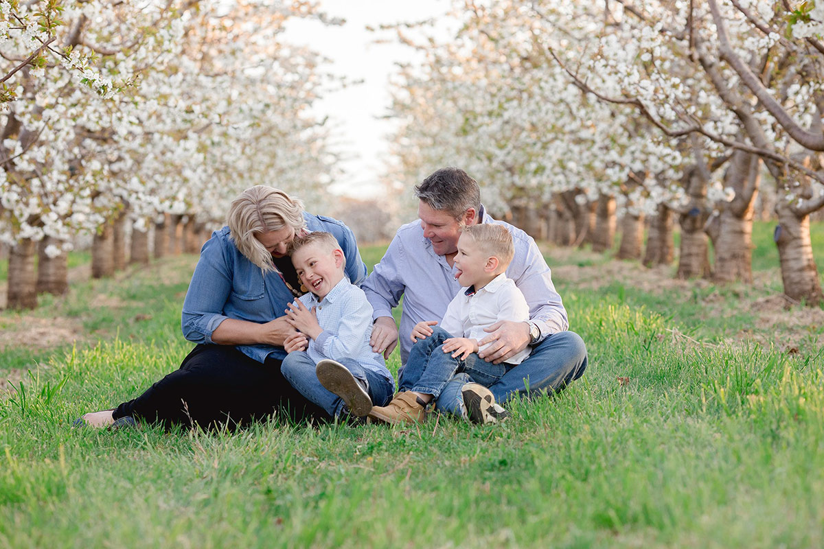 Family Photography Session with Melissa Montagliani - Image 2