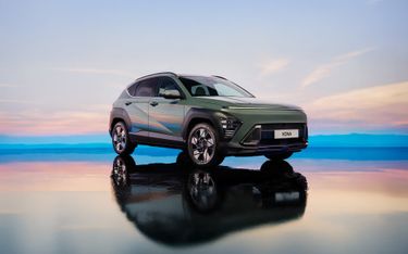 Hyundai Kona 2.0 P CVT Auto - Hero Image