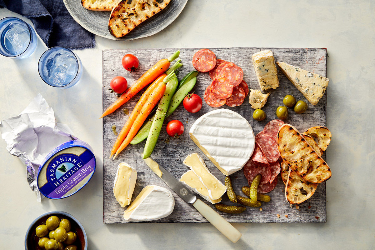Tasmania Heritage Cheese Hamper - Image 1