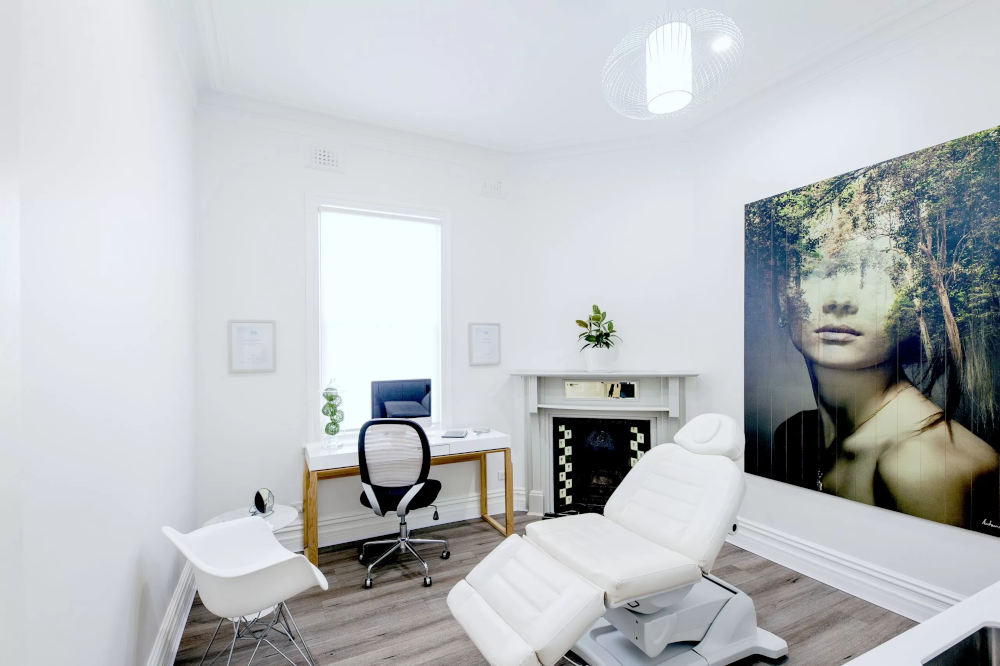 SKYN Personalised Skin Treatment - Image 1