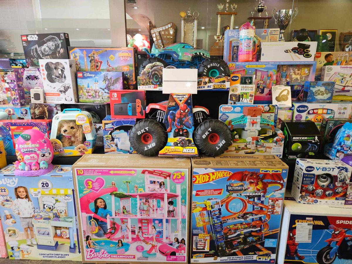 Christmas Toy Raffle - over $6000 in toys to be won