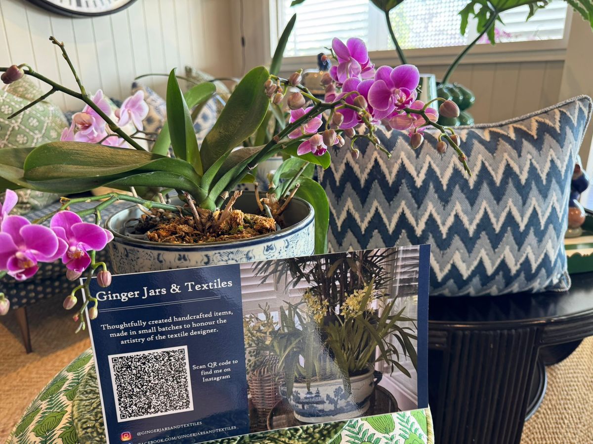 Designer cushion - Gingerjarsandtextiles - Hero image