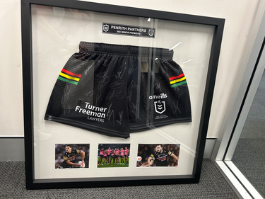 Penrith Panthers Memorabilia - Hero Image