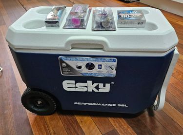 38L Esky and lures - Hero Image