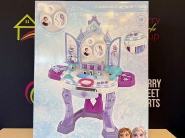 Frozen - Light Up Vanity Table - Hero Image