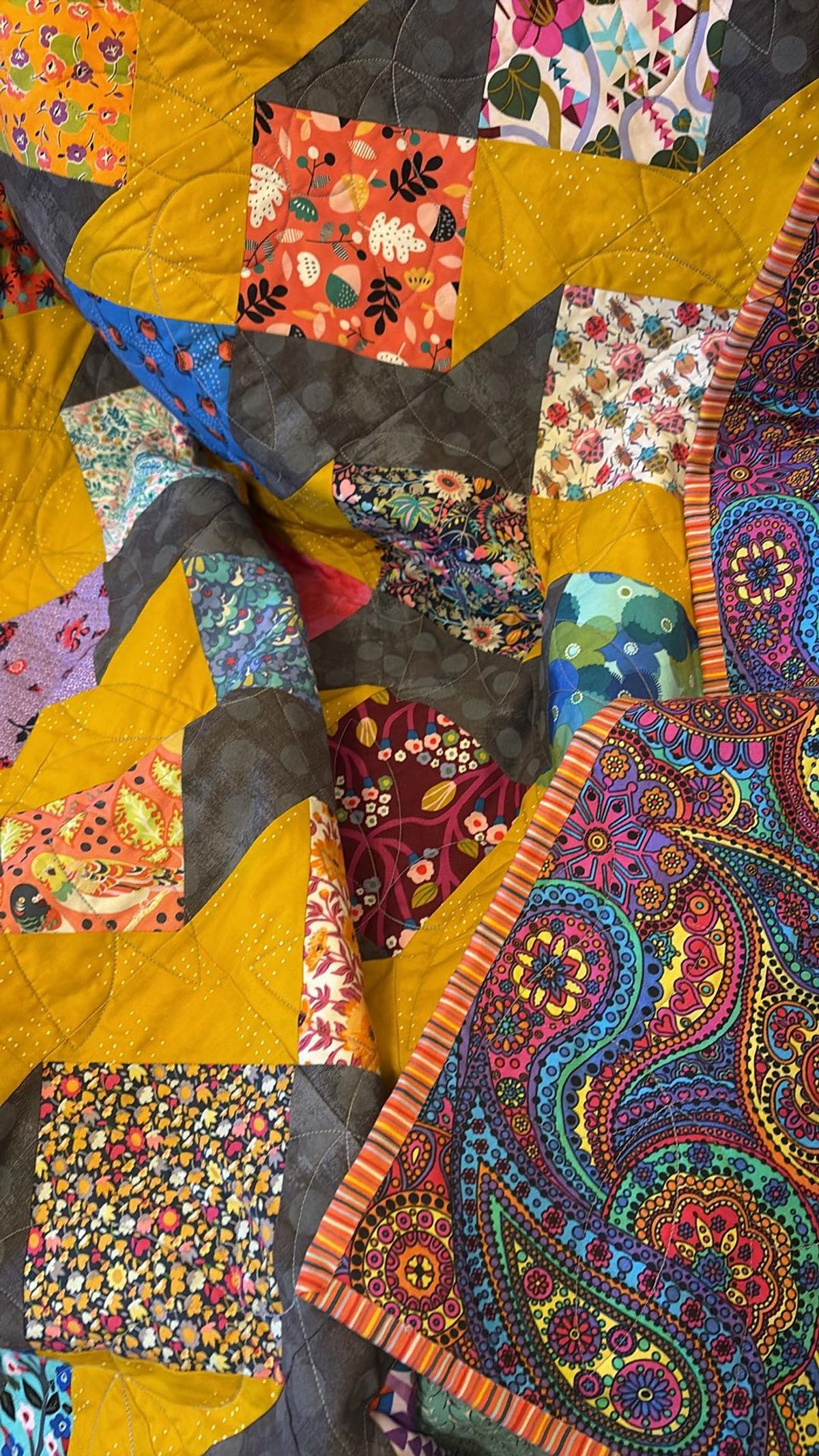 Handmade Quilts and Dozer & Co Voucher - Hero image