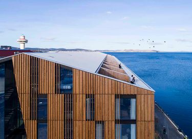 MACq 01 Hotel – Total Luxury at Hunter Street - Hero Image