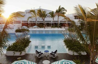 ACCOMODATION VOUCHER - THE VILLE TOWNSVILLE (ONE NIGHT) - Hero Image
