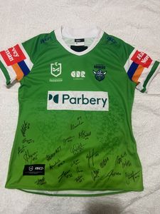 NRLW Signed Raiders Jersey - Hero Image