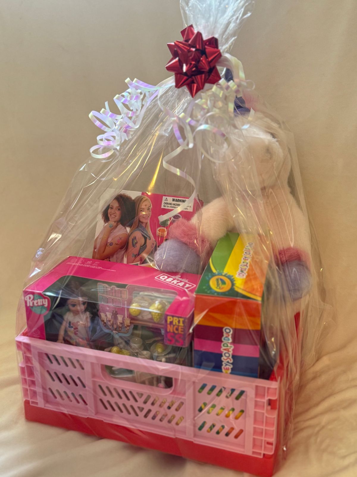 GIRLS TOY HAMPER - Hero image