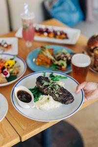 $100 Gift Card to the Seabreeze Hotel, Nelson Bay - Hero Image