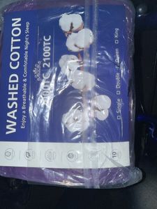 Purple Set of Queen size Sheets - Hero Image