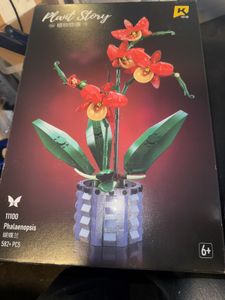 Lego Flower Kit - Hero Image