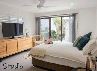 Nelson's Oasis By The Beach Studio - Hero Image