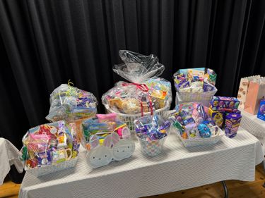 Small Easter hamper - #2 - Hero Image
