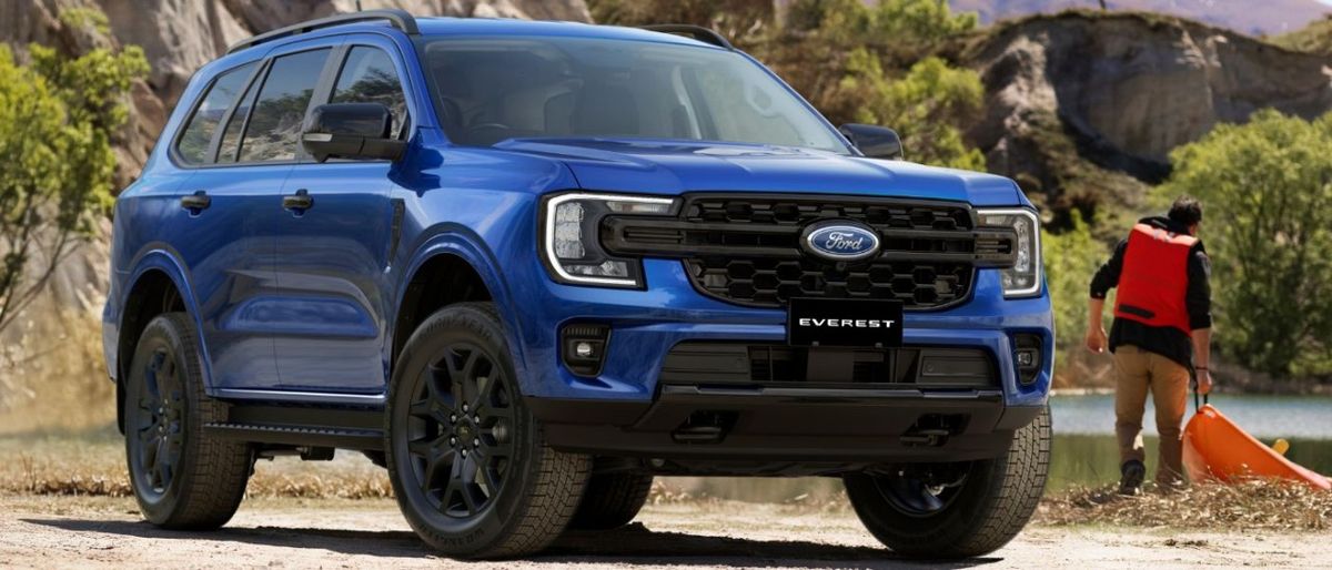 2026 Ford Everest 4x4 Sport 2.0 - Hero image
