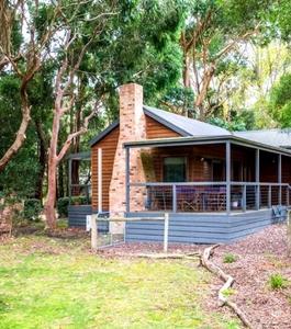 2 Night Stay at Cedarwood Cottage, Pennyroyal - Hero Image