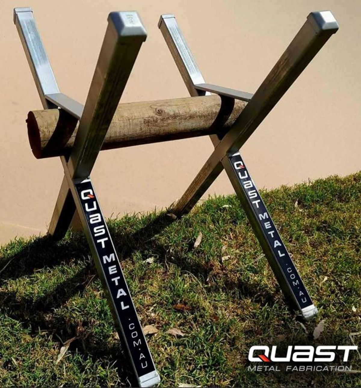 Quast Metal Cavaletti Ends - Hero image