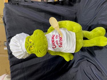 $99 Green Chef Standing - Hero Image