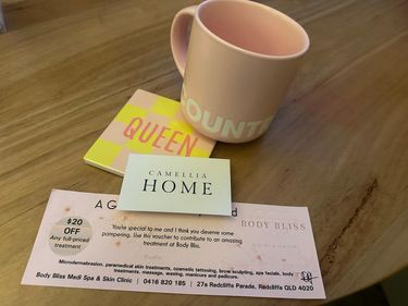 Pretty in Pink Country Road Mug Set - Hero Image