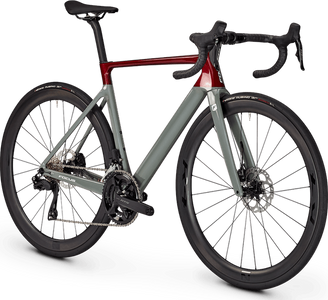 Focus Izalco Max 8.9 Road Bike - Hero Image
