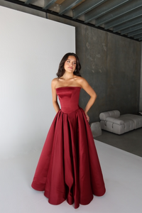 Designer Dress Hire - TENN - Hero Image