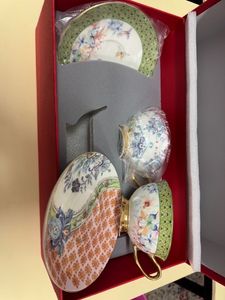 Wooch Tea Set - Hero Image