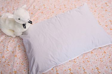 Eiderdown Alpaca Summer Quilt and Pillow Set - Hero Image