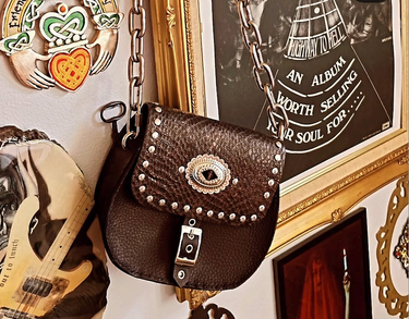 Leather handbag (vegan option as well) + Light Weaver Taro Reading + $150 Daffi Leather voucher - Hero Image