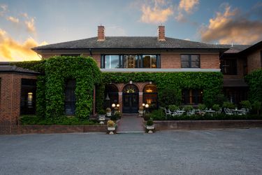 Southern Highlands Luxury Getaway - Sponsored by KK Technical Services - Hero Image
