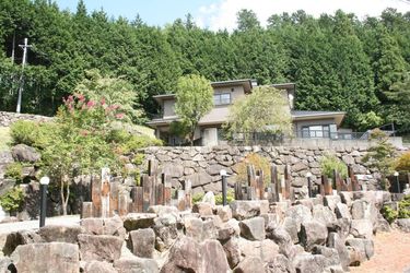 2nd Prize_One Week Family Stay in Japan! - Hero Image