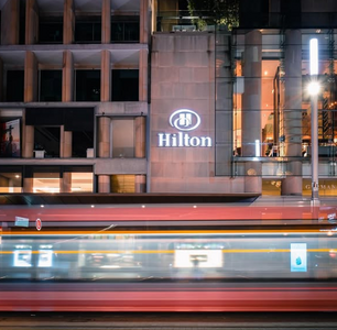 Hilton Hotel Sydney - Logo